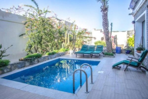 Dolphin Villa